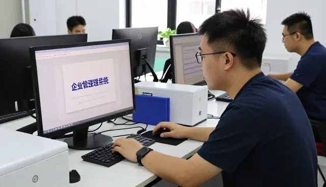 微弟推VDT满足不同办公场所下的设计需求